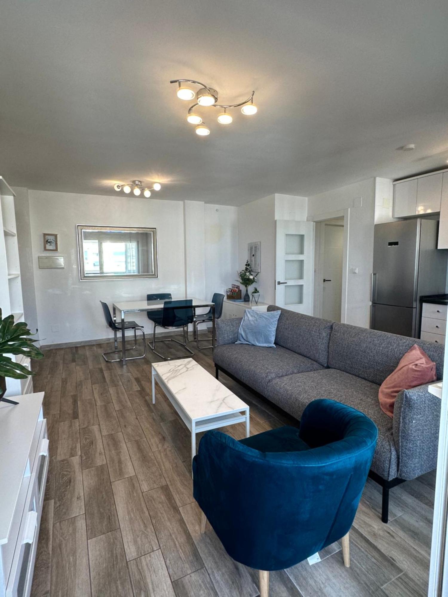 Luxury Beachfront Apartment In Benalmadena Costa Εξωτερικό φωτογραφία